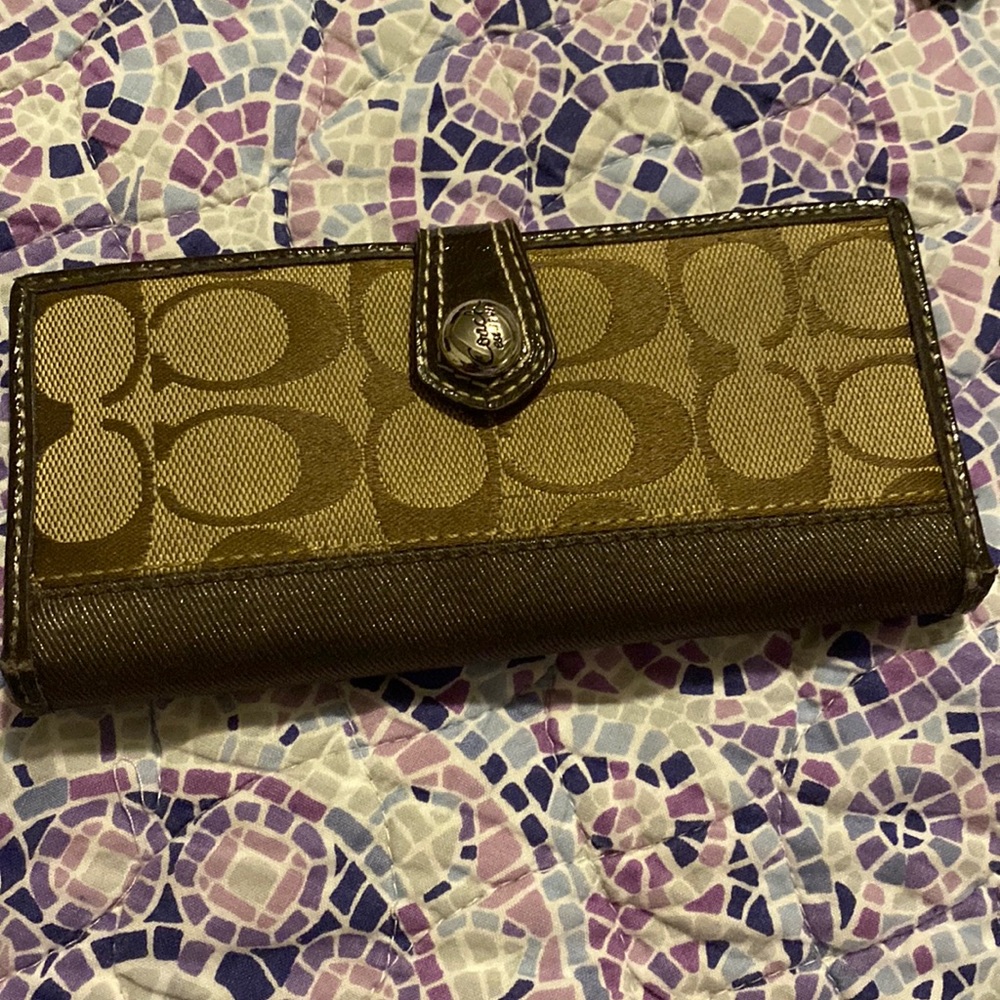 Coach wallet
